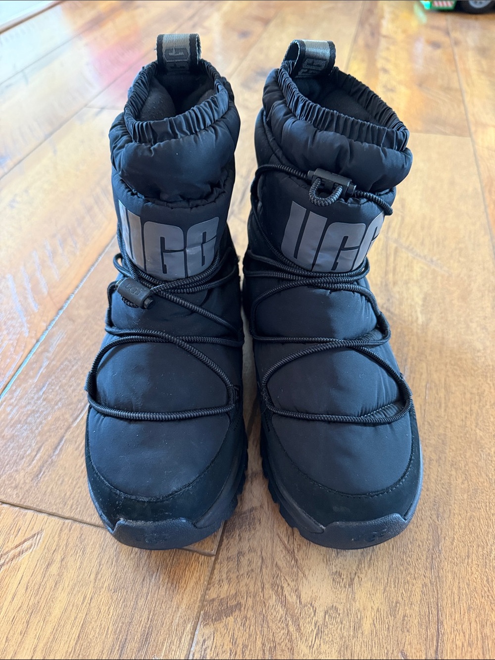UGG Black Yose Puffer Boots US 7